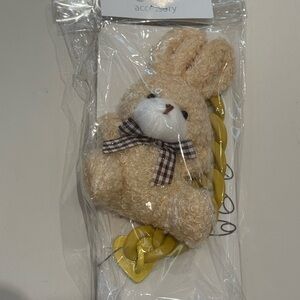 NEW phone Bracelet/Wrist strap- plastic chain link w/ Rabbit plush charm